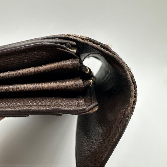 Pre-loved Authentic Louis Vuitton Damier Ebene Sarah Wallet *See Notes* - Picture 8 of 16